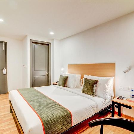 Oyo Townhouse 104 Koramangala Maharaja Signal Hotell Bangalore Eksteriør bilde