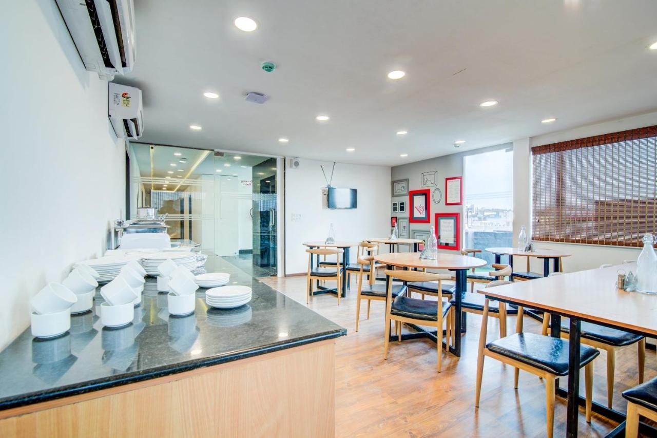Oyo Townhouse 104 Koramangala Maharaja Signal Hotell Bangalore Eksteriør bilde