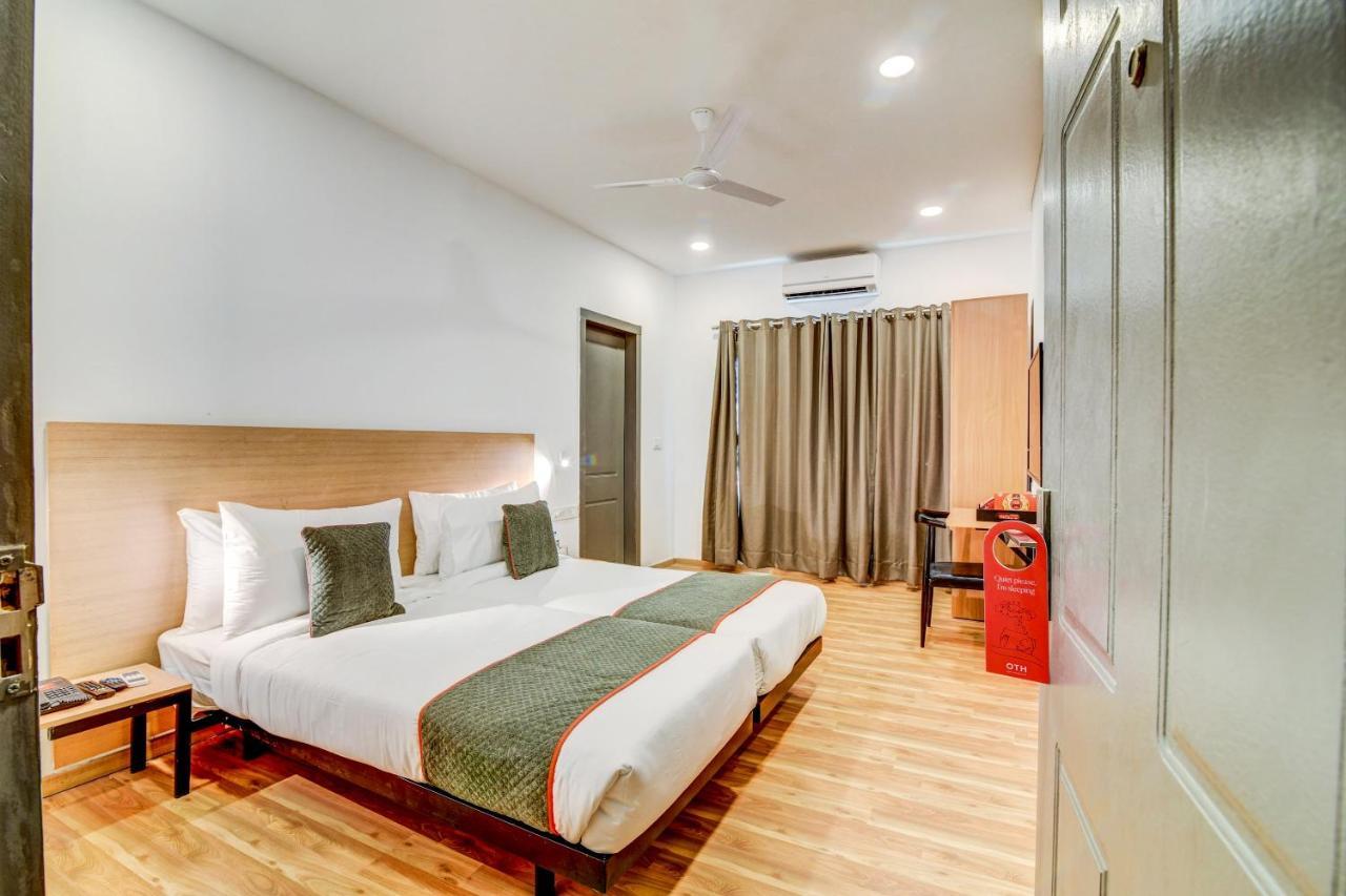 Oyo Townhouse 104 Koramangala Maharaja Signal Hotell Bangalore Eksteriør bilde