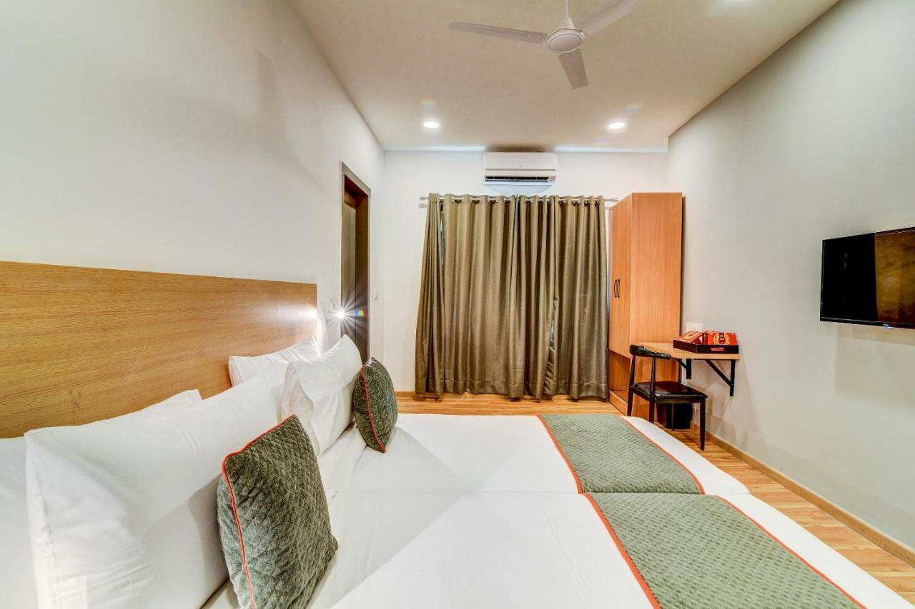 Oyo Townhouse 104 Koramangala Maharaja Signal Hotell Bangalore Eksteriør bilde