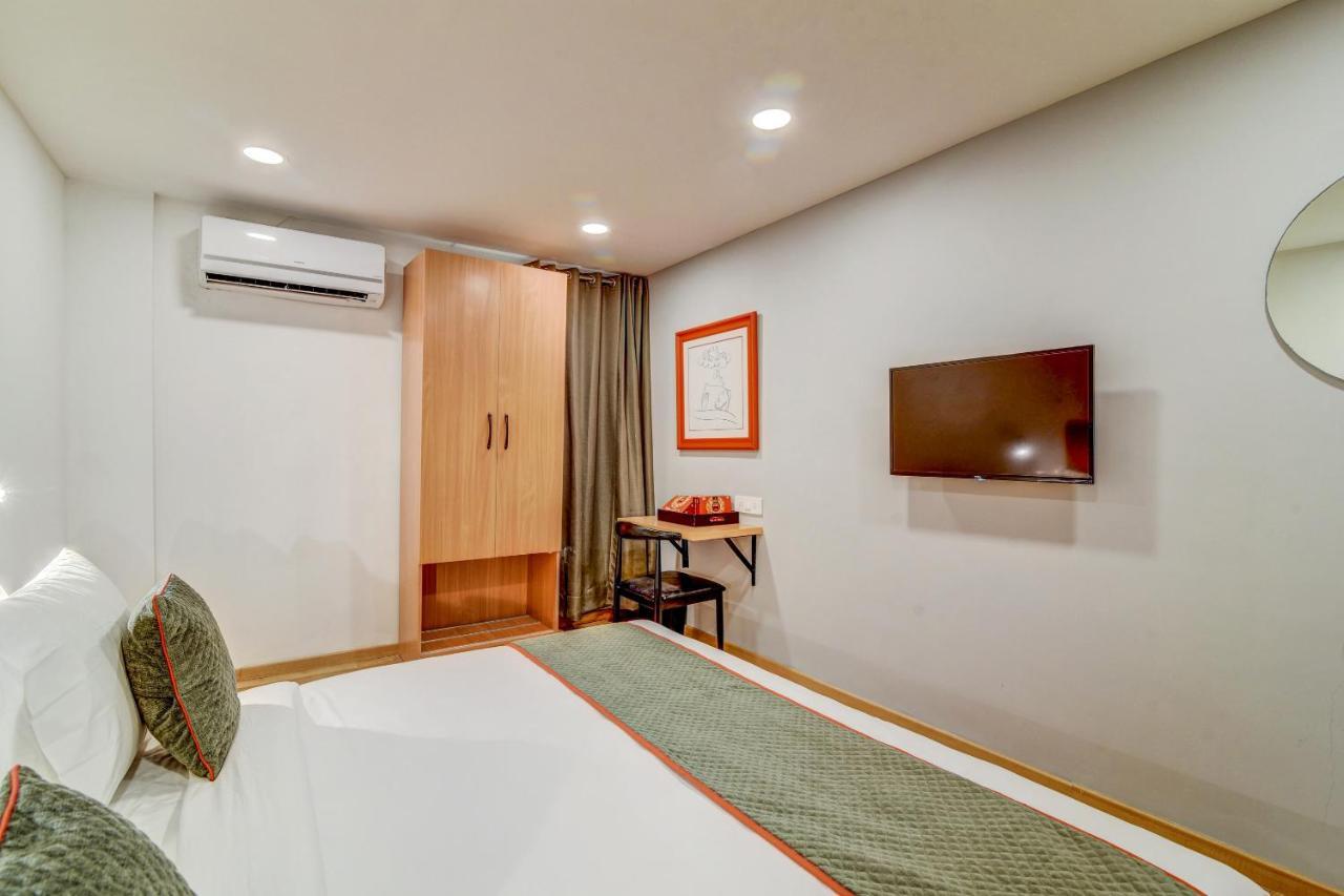 Oyo Townhouse 104 Koramangala Maharaja Signal Hotell Bangalore Eksteriør bilde