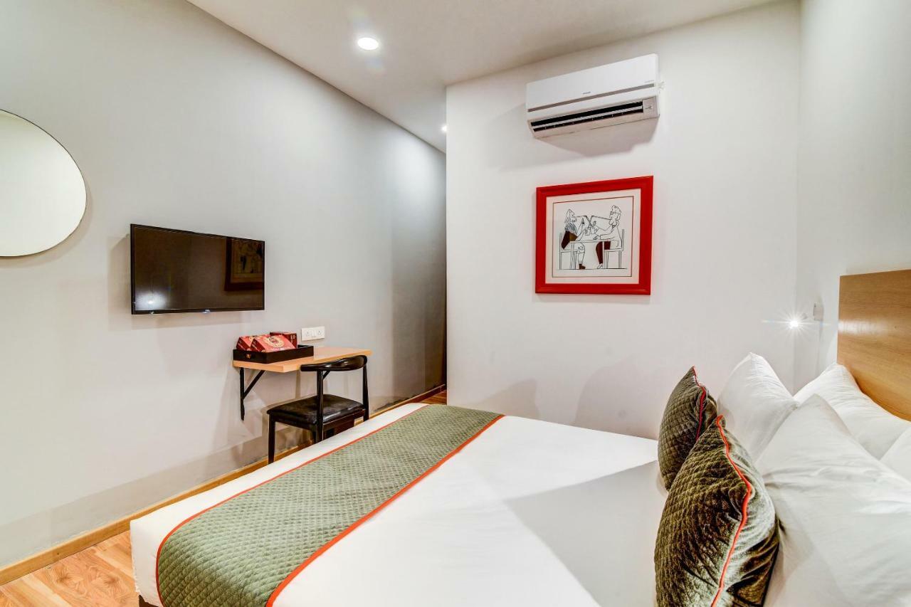 Oyo Townhouse 104 Koramangala Maharaja Signal Hotell Bangalore Eksteriør bilde