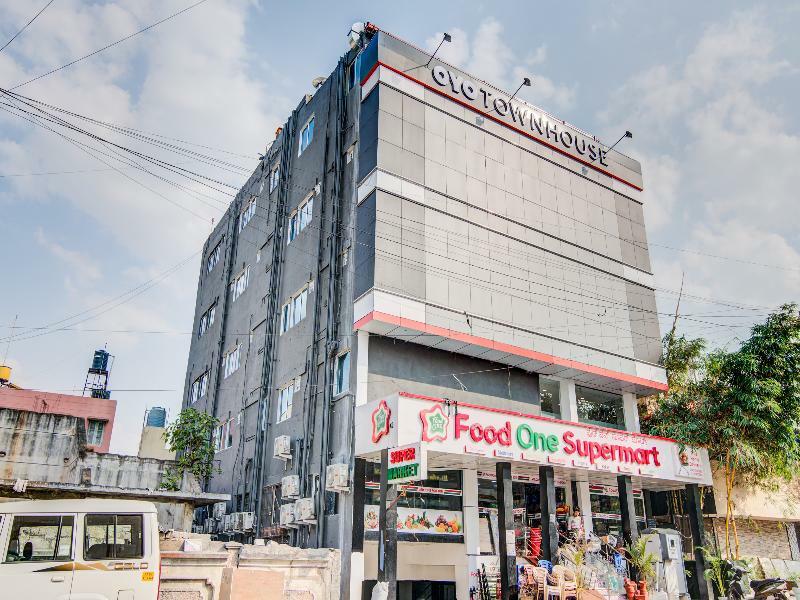 Oyo Townhouse 104 Koramangala Maharaja Signal Hotell Bangalore Eksteriør bilde
