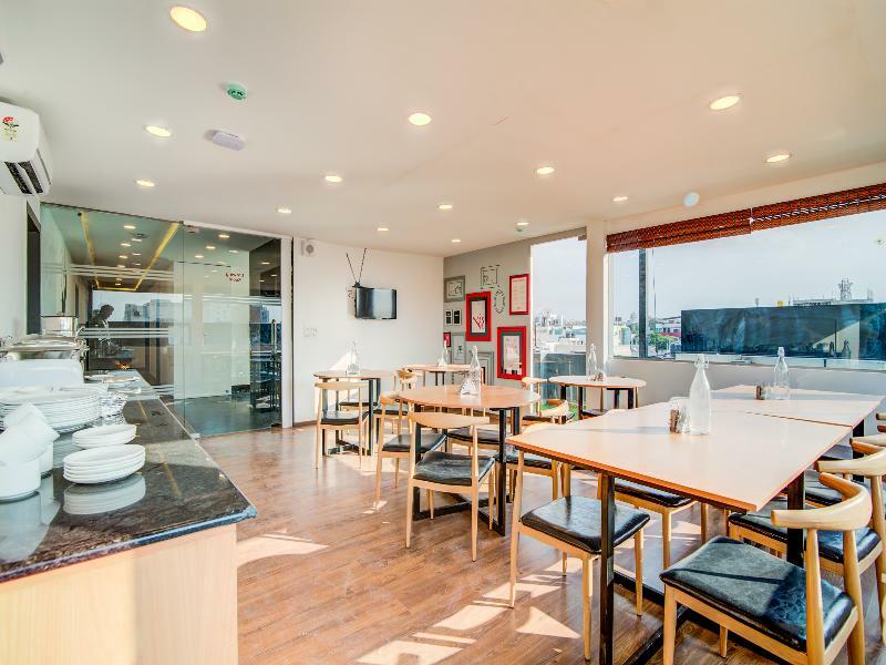 Oyo Townhouse 104 Koramangala Maharaja Signal Hotell Bangalore Eksteriør bilde