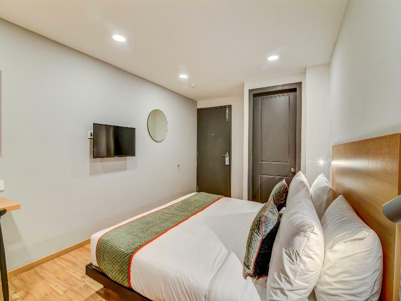 Oyo Townhouse 104 Koramangala Maharaja Signal Hotell Bangalore Eksteriør bilde